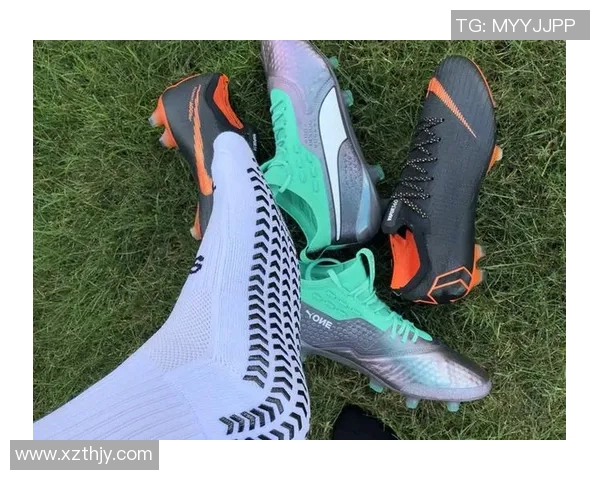 足球装备选购指南：如何选择适合你的高性能球袜